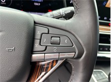 Vehicle Thumb #32