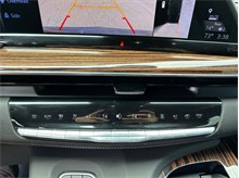 Vehicle Thumb #37
