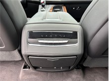 Vehicle Thumb #46