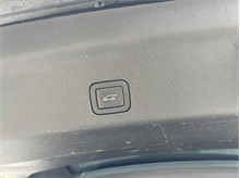 Vehicle Thumb #56