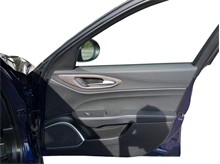 Vehicle Thumb #42