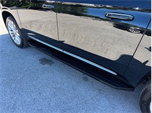 Vehicle Thumb #18