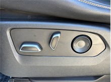 Vehicle Thumb #21