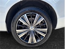 Vehicle Thumb #15