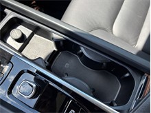 Vehicle Thumb #36