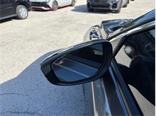 Vehicle Thumb #15