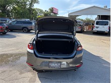 Vehicle Thumb #37