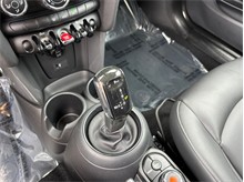 Vehicle Thumb #30