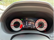 Vehicle Thumb #27