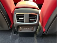 Vehicle Thumb #43