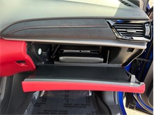 Vehicle Thumb #50