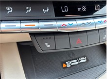 Vehicle Thumb #29