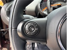 Vehicle Thumb #18