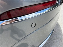 Vehicle Thumb #17