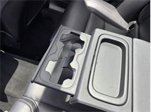 Vehicle Thumb #44