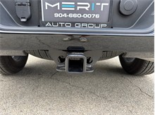 Vehicle Thumb #17