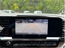 Vehicle Thumb #31