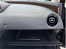 Vehicle Thumb #55