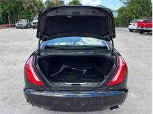 Vehicle Thumb #56