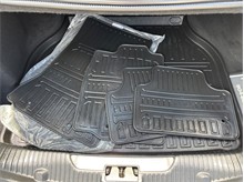 Vehicle Thumb #58