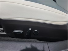 Vehicle Thumb #21