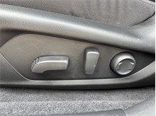 Vehicle Thumb #16