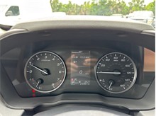 Vehicle Thumb #19