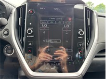Vehicle Thumb #26