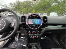Vehicle Thumb #11