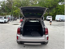 Vehicle Thumb #42