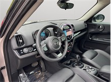 Vehicle Thumb #6