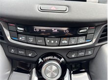 Vehicle Thumb #36