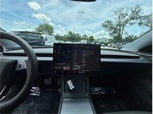 Vehicle Thumb #11