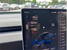 Vehicle Thumb #32