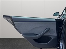 Vehicle Thumb #35