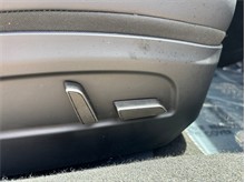 Vehicle Thumb #41