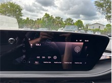 Vehicle Thumb #27