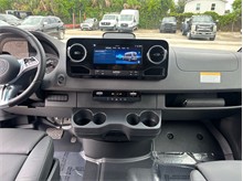 Vehicle Thumb #11