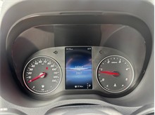 Vehicle Thumb #19