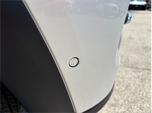 Vehicle Thumb #14