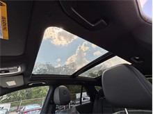 Vehicle Thumb #41