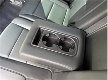 Vehicle Thumb #46