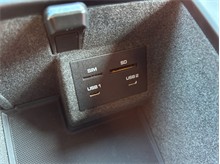 Vehicle Thumb #36
