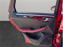 Vehicle Thumb #41