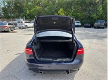 Vehicle Thumb #51
