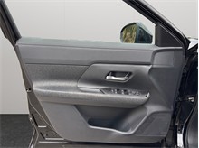 Vehicle Thumb #18