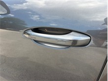 Vehicle Thumb #19