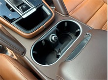 Vehicle Thumb #40