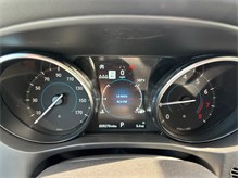 Vehicle Thumb #26