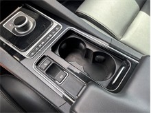 Vehicle Thumb #37